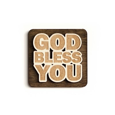 Дървен магнит с гравиран надпис: „GOD BLESS YOU“ [Подаръци/Сувенири]